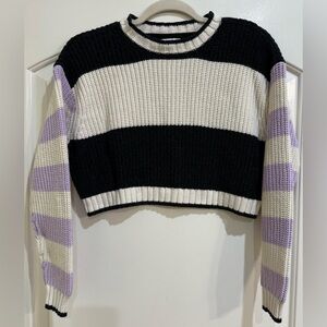 American Eagle Outfitters Black and Cream Knit Sweater